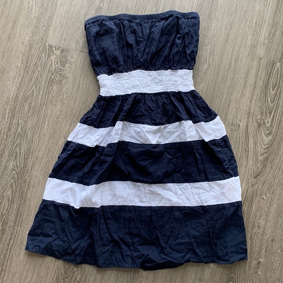 Brand New Strapless Beach Dress - Picture 1 of 5